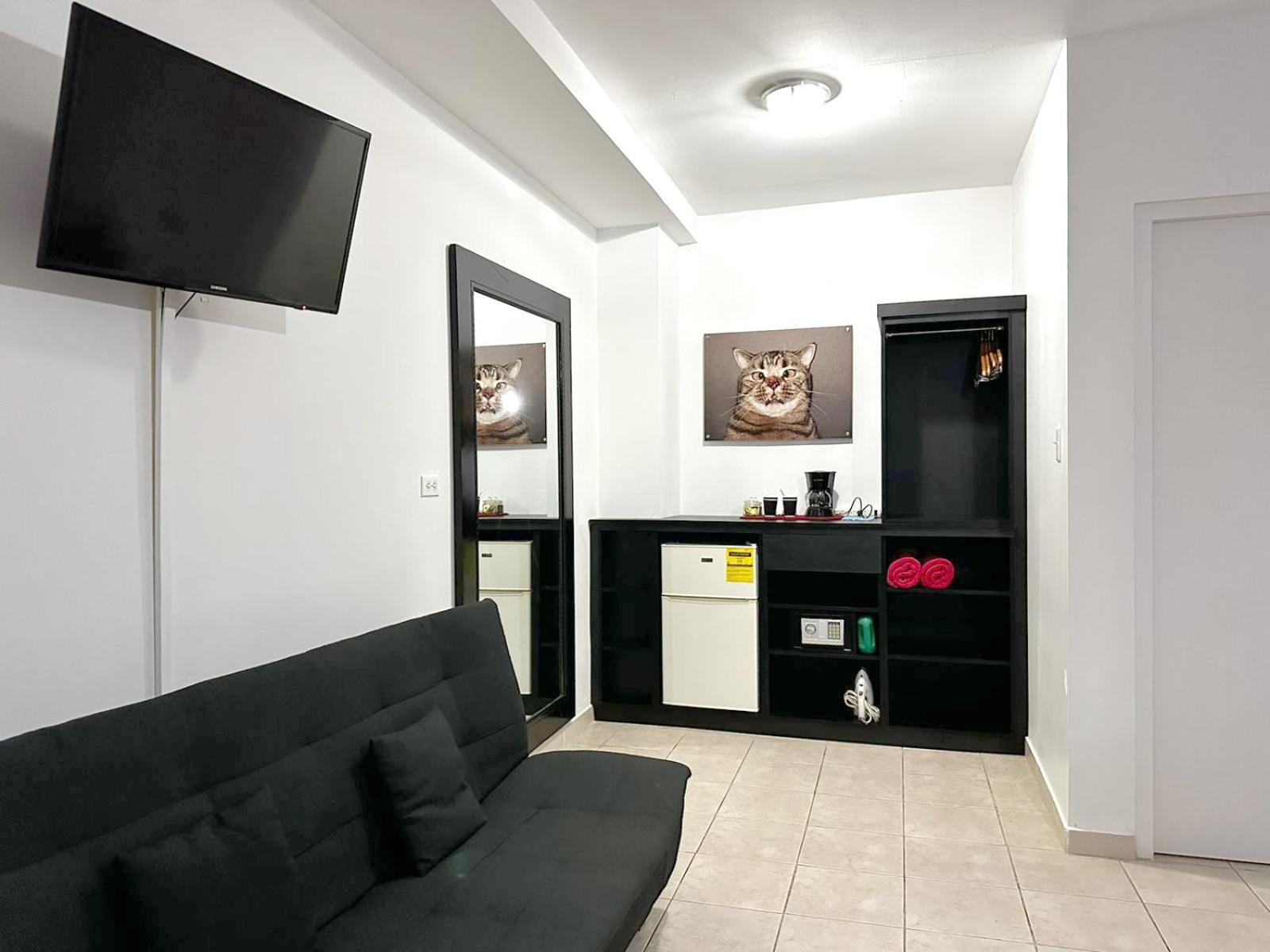 Ladybugs Apartments Palm Beach Extérieur photo